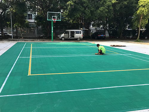 柳州市银监局拼装地板排球场案例