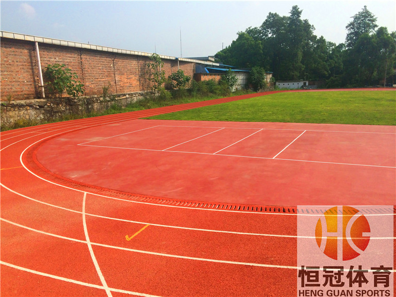 柳州塑胶跑道建设｜三江县塑胶跑道｜校园塑胶跑道施工