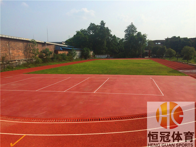 柳州塑胶跑道建设｜三江县塑胶跑道｜校园塑胶跑道施工